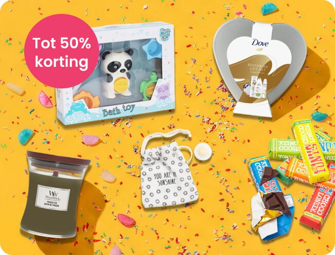Allemaal verschillende cadeaus waaronder chocolade en een kaars