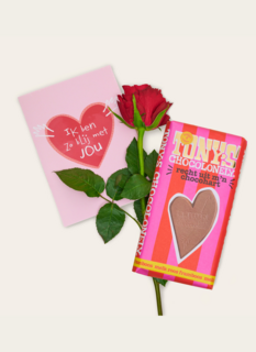 Rode Roos Met Tony Chocolonely Recht Uit Mijn Chocohart