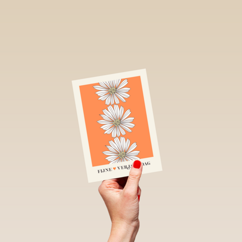 Verjaardagskaart oranje met bloemen