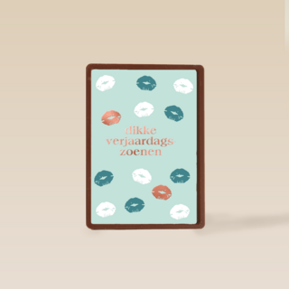 dikke gekleurde verjaardgszoenen