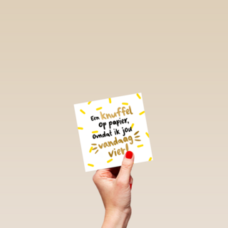 verjaardag kaart een knuffel op papier