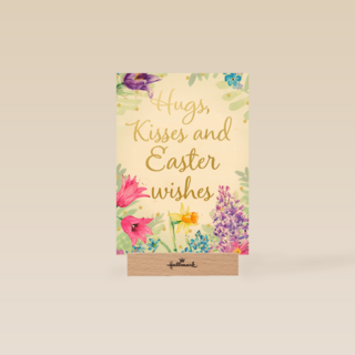 Paaskaart Engels Hugs kisses and Easter wishes