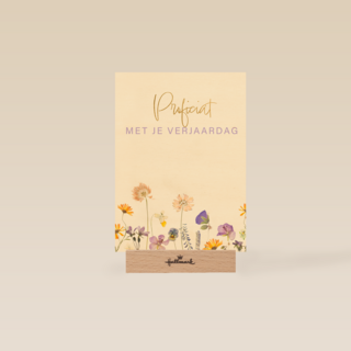 Verjaardagskaart met veldbloemen proficiat