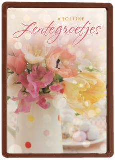 vrolijke lentegroetjes kaart met mooie bloemen in een vaas