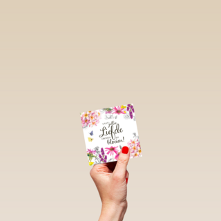 Kaart flowers by Marjolein Bastin Laat jullie liefde groeien