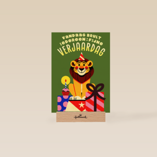Verjaardag Leeuw Met Cadeaus