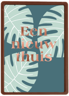 een nieuw huis met palmbladeren