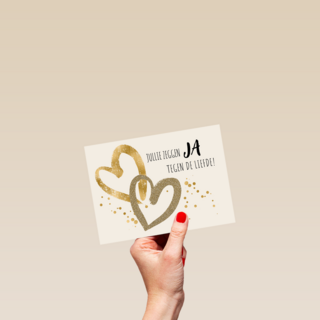 Jullie zeggen Ja tegen de liefde gouden harten