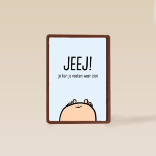 jeej je kan je voeten weer zien zoon