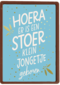 hoera er is een stoer klein jongetje geboren