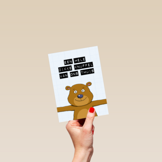 op kamp kaart een hele dikke knuffel van ons thuis