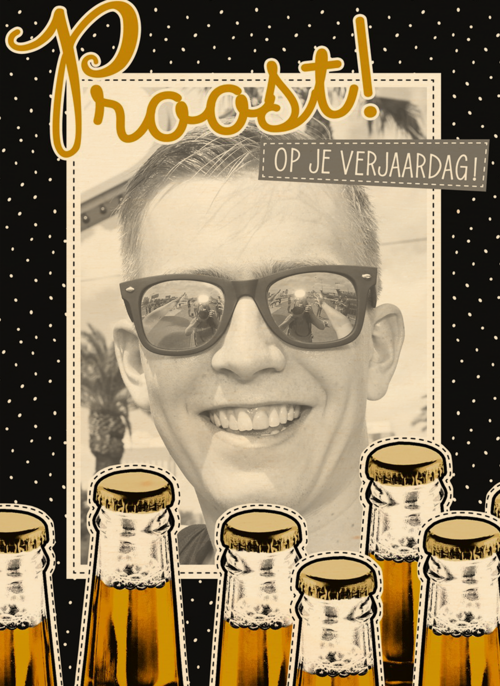 Proost met zeven bierflesjes