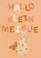 Hallo klein meisje Beertje in knapzak