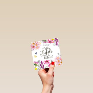 Kaart flowers by Marjolein Bastin Laat jullie liefde groeien