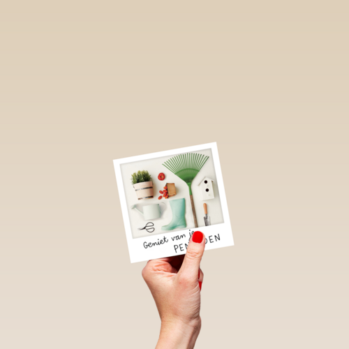 polaroid kaart pensioen in de tuin werken