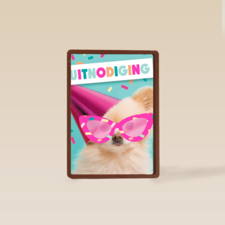 een uitnodiging van deze partyhond