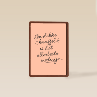 Beterschapskaart Een dikke knuffel is het allerbeste medicijn