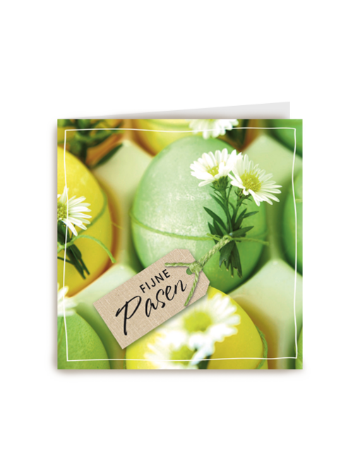 groene paaskaart met paaseieren en kleine witte bloemen fijne pasen