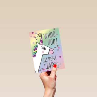 woohoo jij bent jarig met een regenboog eenhoorn