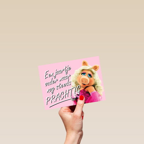 Miss Piggy kaart een jaartje ouder