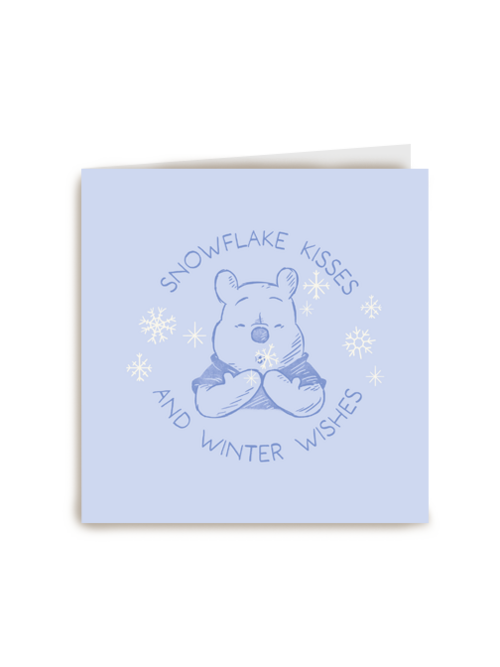 Snowflake kisses Winnie de Poeh