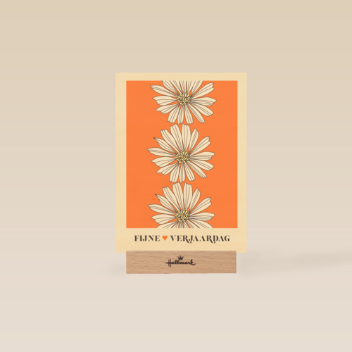 Verjaardagskaart oranje met bloemen