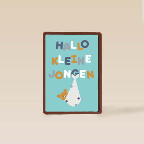 Hallo kleine jongen geboortefelicitatie