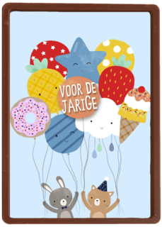 voor de jarige een grote tros ballonnen