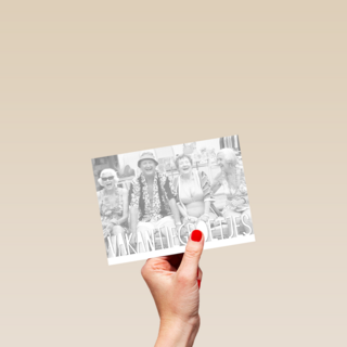 vakantiegroetjes witte tekst fotokaart