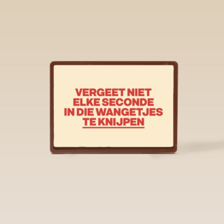 Wangetjes knijpen baby AndC