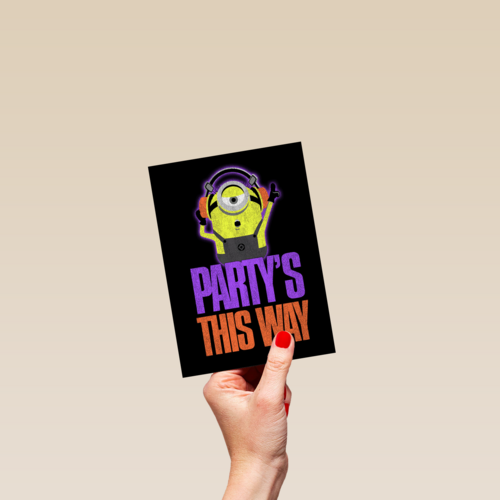 Verjaardagskaart Minion party is this way