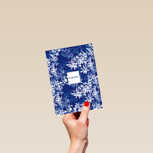 Sterkte kaart wit blauwe bloemen