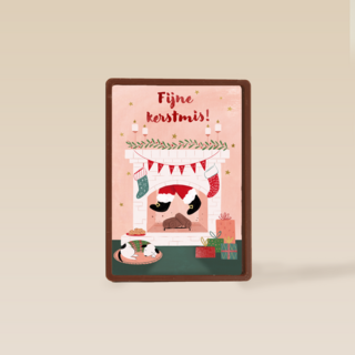 kerstkaart met kerstman in schoorsteen