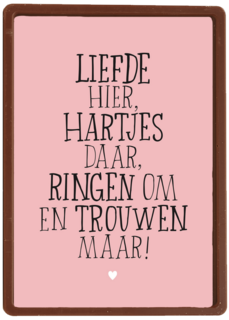 huwelijks kaart liefde hier hartjes daar ringen om en trouwen maar