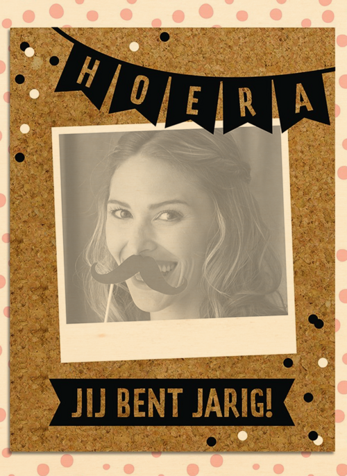 fotokaart staand hoera jij bent jarig