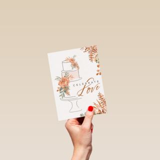 klassieke trouwkaart met taart en bloemen