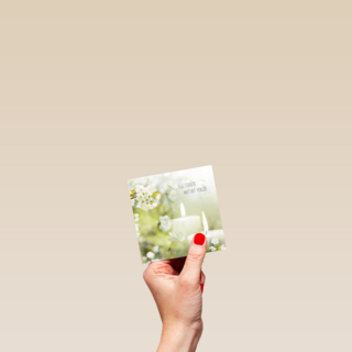 Condoleance kaarsen bloemen