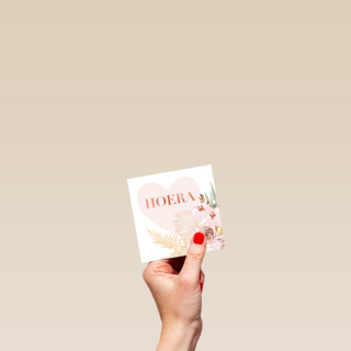verjaardag kaart stijlvol hoera met bloemen