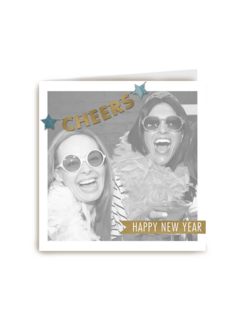 cheers happy new year vierkant