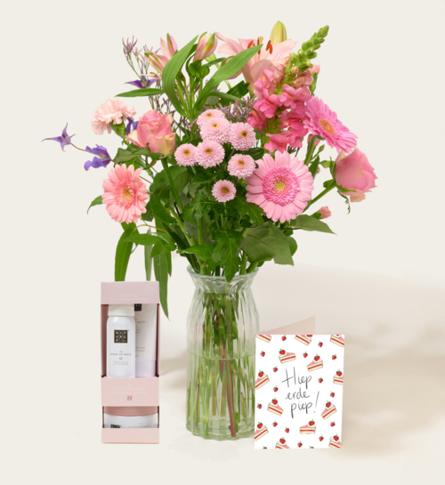 Bloemen Boeket Alexia met Rituals Sakura Trial Set