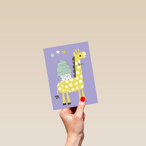 giraffe met cupcake