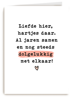 Liefdesjubileum dolgelukkig met elkaar