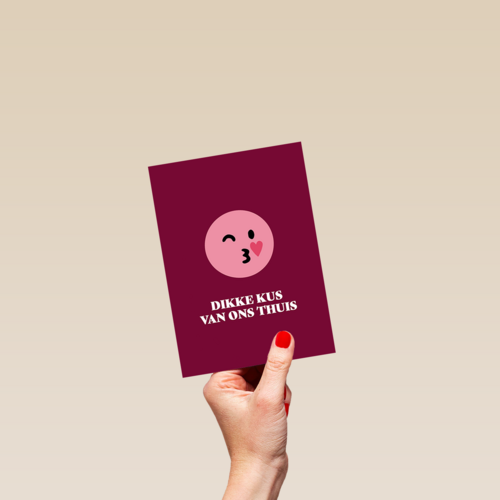 Dikke kus van thuis Op Kamp