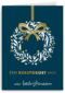 kerstkaart met krans op blauwe achtergrond