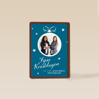 zakelijke kerstkaart met kerstbal met fotokader