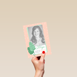 hiep hiep hoera blaadjes vrouw
