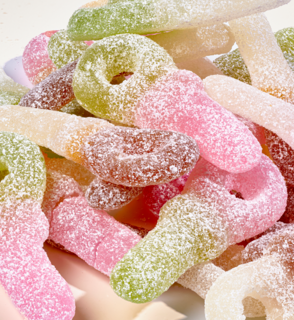 Boeket Bloemen Bright Blossom Met Snoep Mix