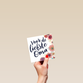 leuke vrolijke bloemen voor de allerliefste oma van de wereld