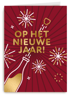 nieuwjaarskaart met fles die plopt en vuurwerk