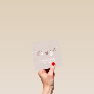 zwangerschap felicitatie een kleintje op komst beige